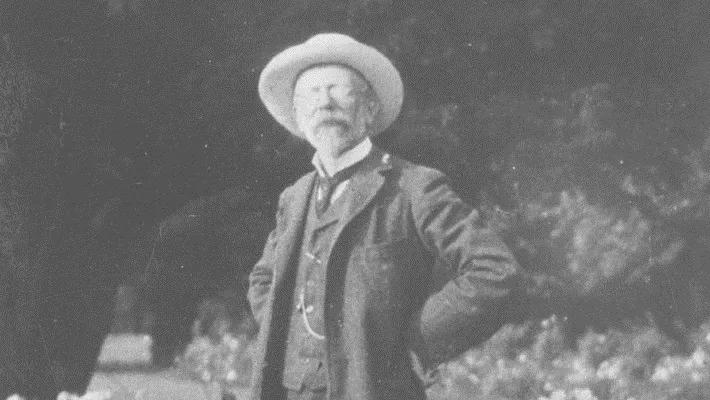 Photo of Lord Abercromby