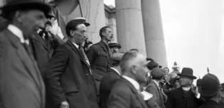 Eamon de Valera speaking at Ennis Court House, Co Clare, c. 1917